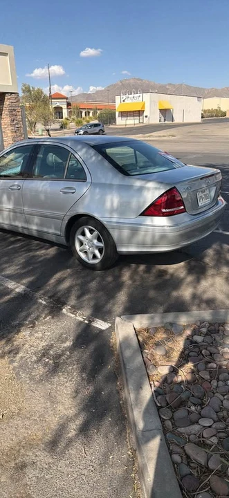 2004 Mercedes-Benz W203 C-Class - Image 2 of 8