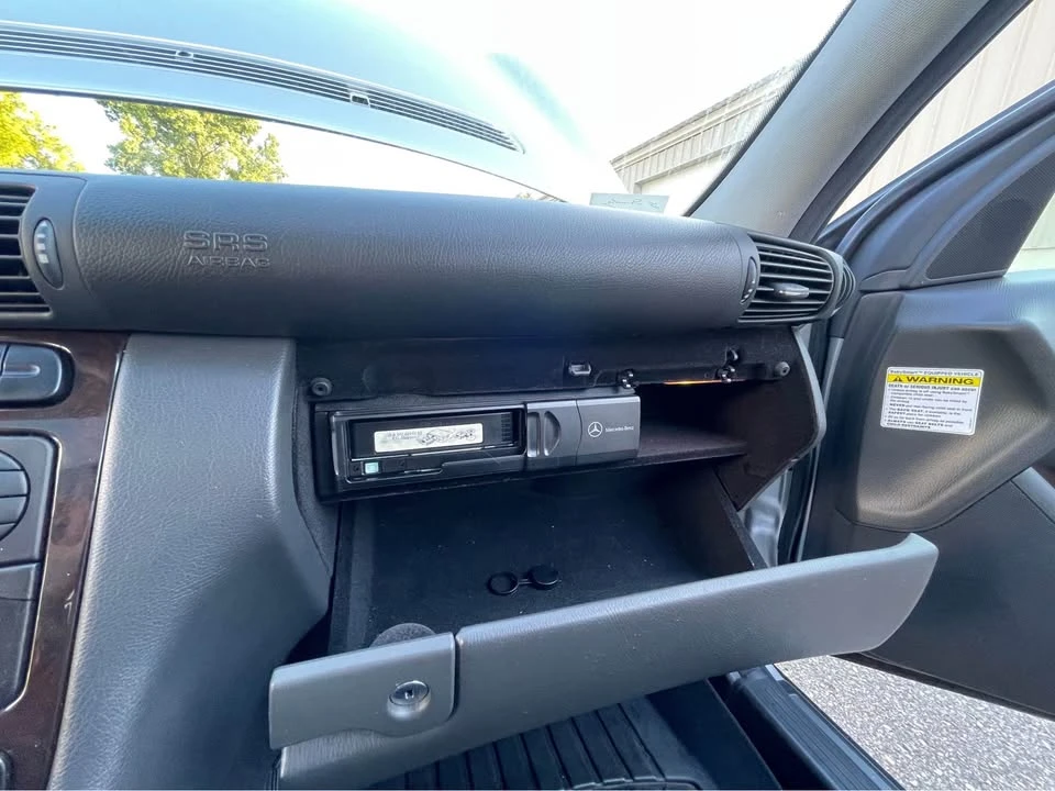 2004 Mercedes-Benz W203 C-Class - Image 11 of 17