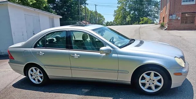 2004 Mercedes-Benz C-Class C 240 Sedan 4D