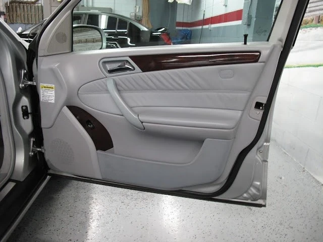 2004 Mercedes-Benz W203 C-Class - Image 13 of 21