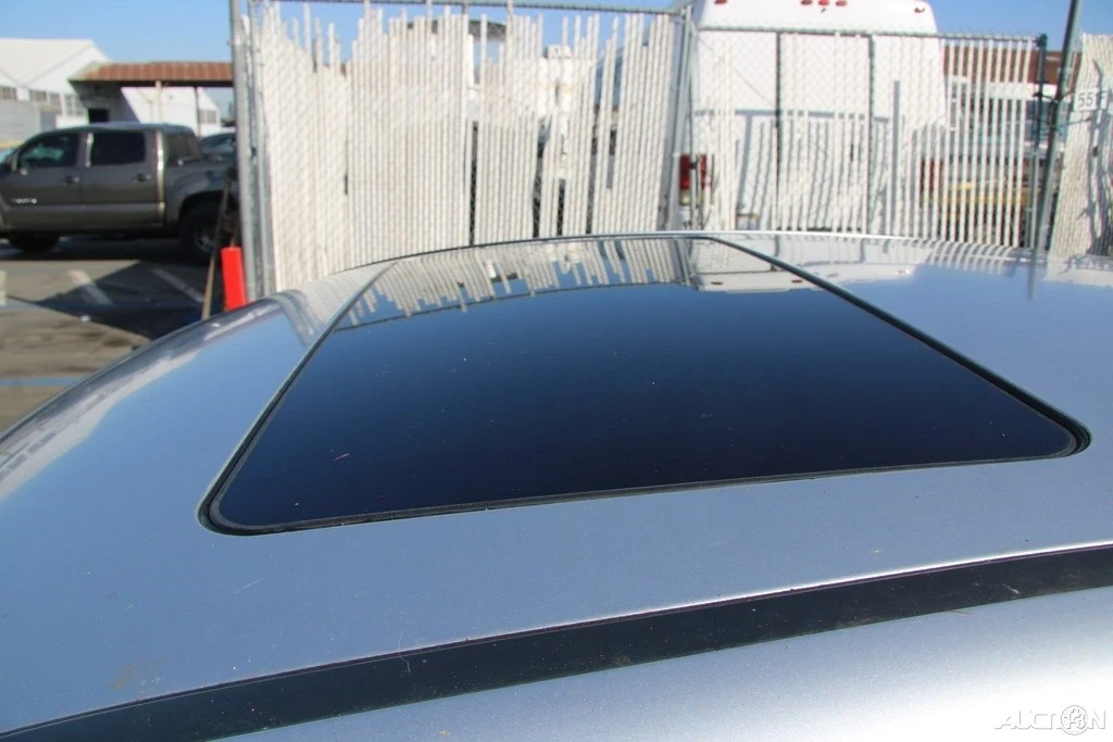 2004 Mercedes-Benz W203 C-Class - Image 10 of 21