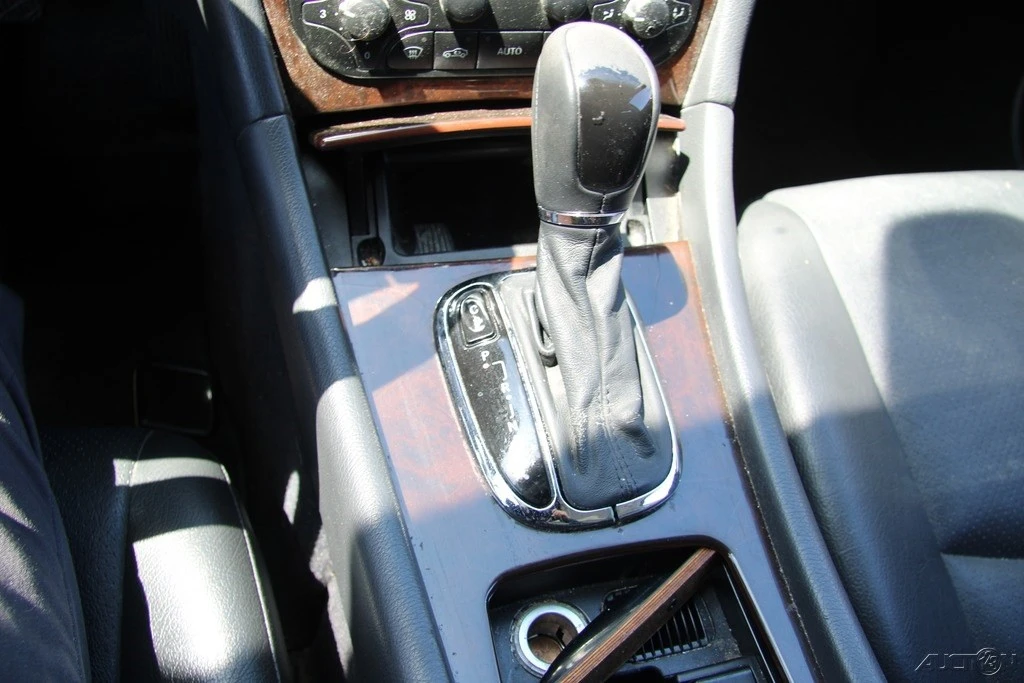 2004 Mercedes-Benz W203 C-Class - Image 20 of 24