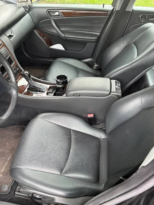 2004 Mercedes-Benz W203 C-Class - Image 5 of 7