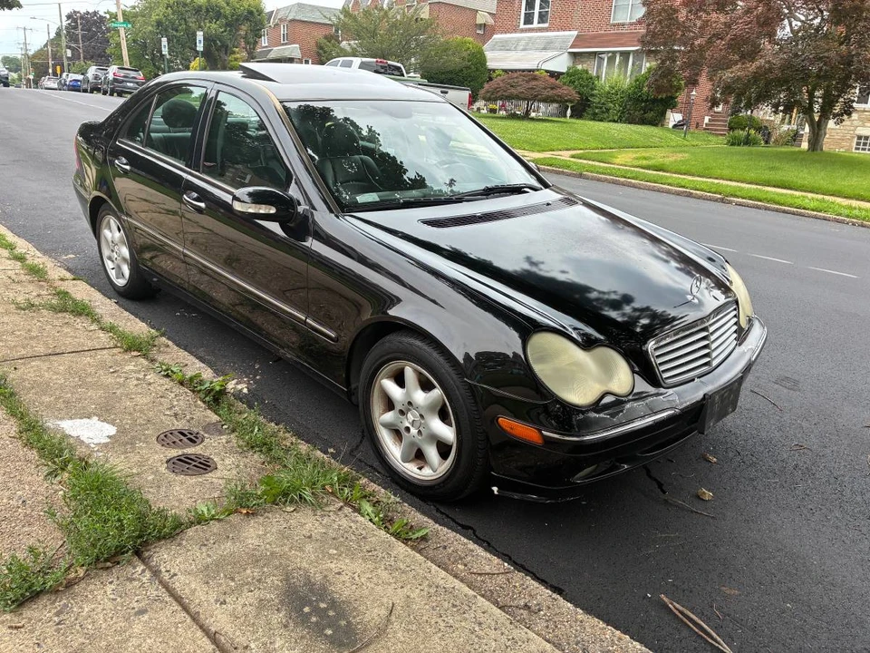 2004 Mercedes-Benz W203 C-Class - Image 3 of 7