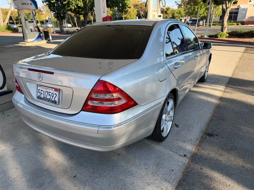 2004 Mercedes-Benz W203 C-Class - Image 3 of 5