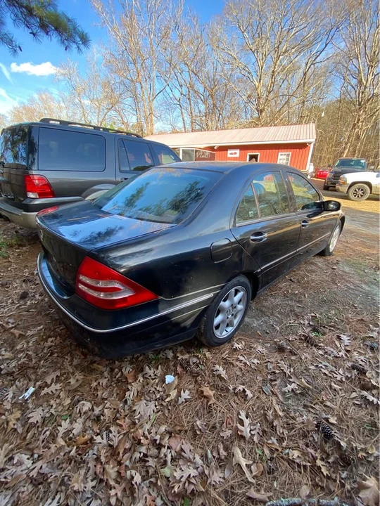 2004 Mercedes-Benz W203 C-Class - Image 4 of 11