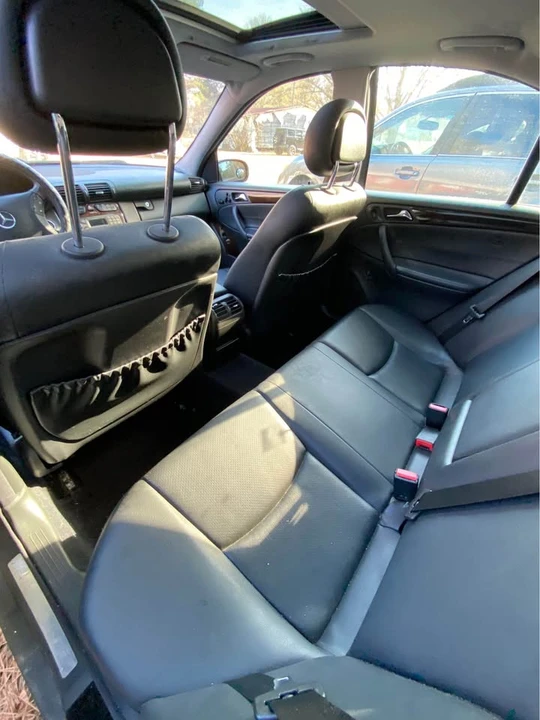 2004 Mercedes-Benz W203 C-Class - Image 10 of 11