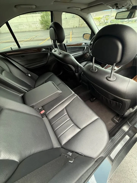 2004 Mercedes-Benz W203 C-Class - Image 13 of 16