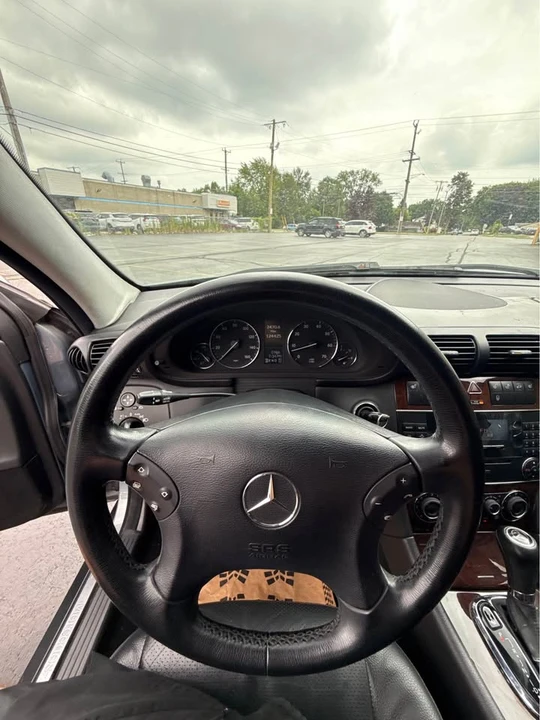 2004 Mercedes-Benz W203 C-Class - Image 15 of 16