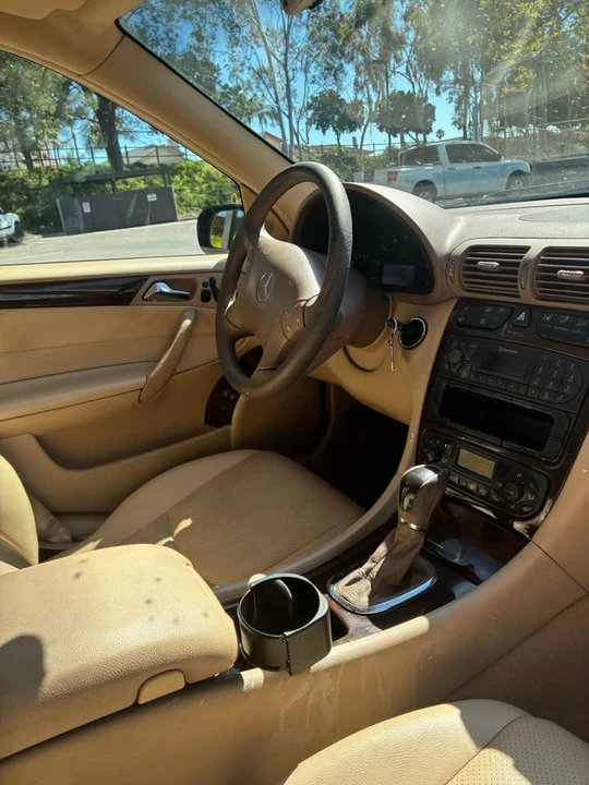 2004 Mercedes-Benz W203 C-Class - Image 5 of 10