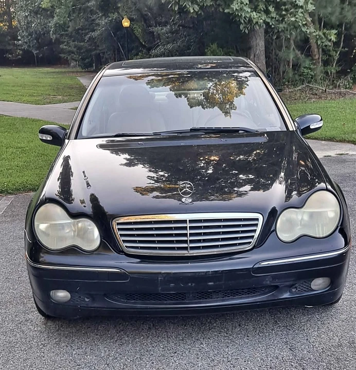 2004 Mercedes-Benz W203 C-Class - Image 2 of 5