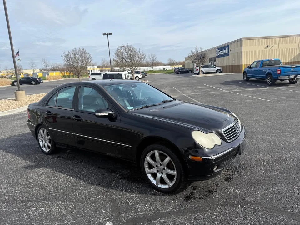 2004 Mercedes-Benz W203 C-Class - Image 5 of 8