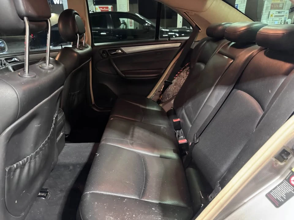 2004 Mercedes-Benz W203 C-Class - Image 11 of 12