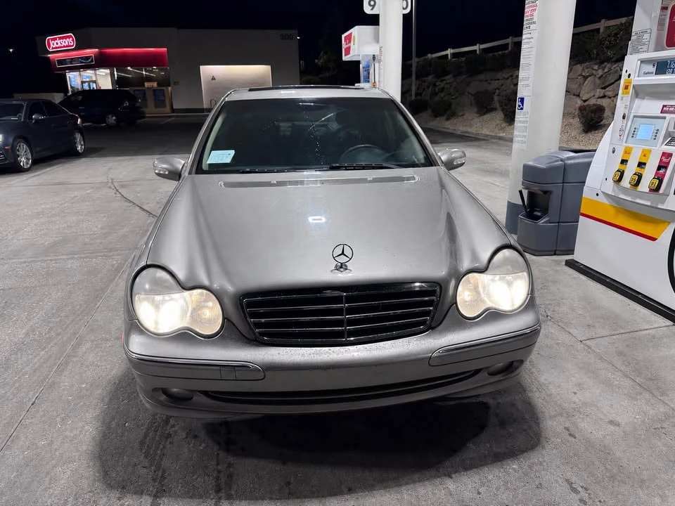 2004 Mercedes-Benz W203 C-Class - Image 2 of 12