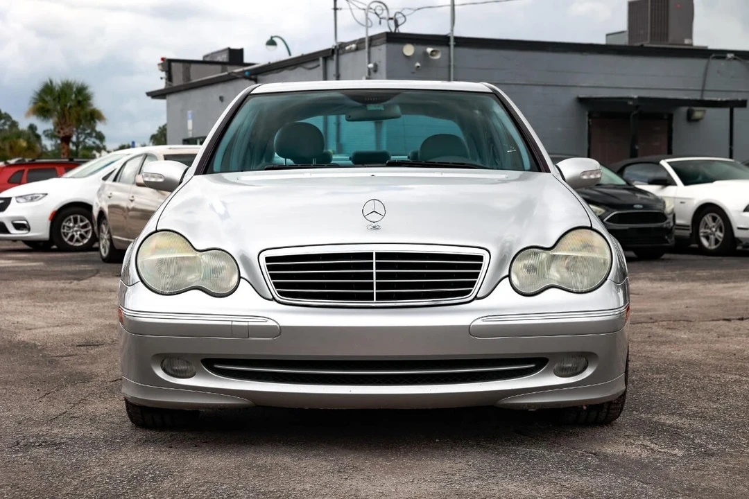2004 Mercedes-Benz W203 C-Class - Image 17 of 21