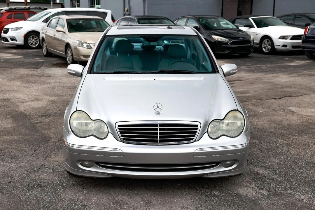2004 Mercedes-Benz W203 C-Class - Image 19 of 21