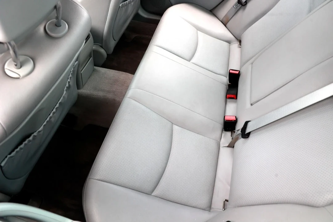 2004 Mercedes-Benz W203 C-Class - Image 10 of 12