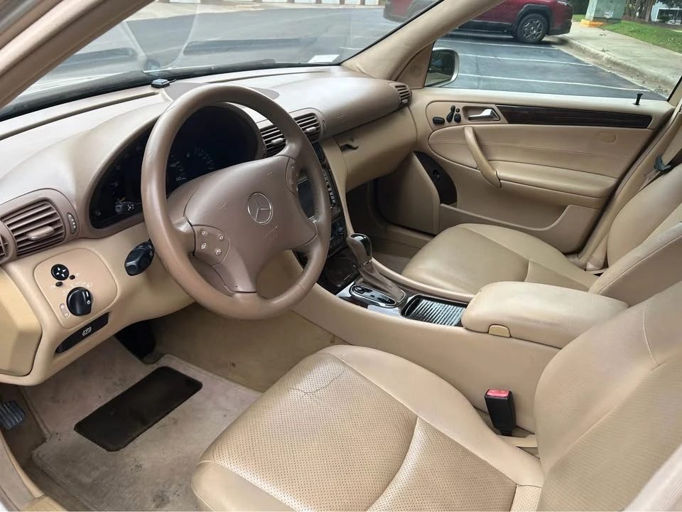 2004 Mercedes-Benz W203 C-Class - Image 6 of 9