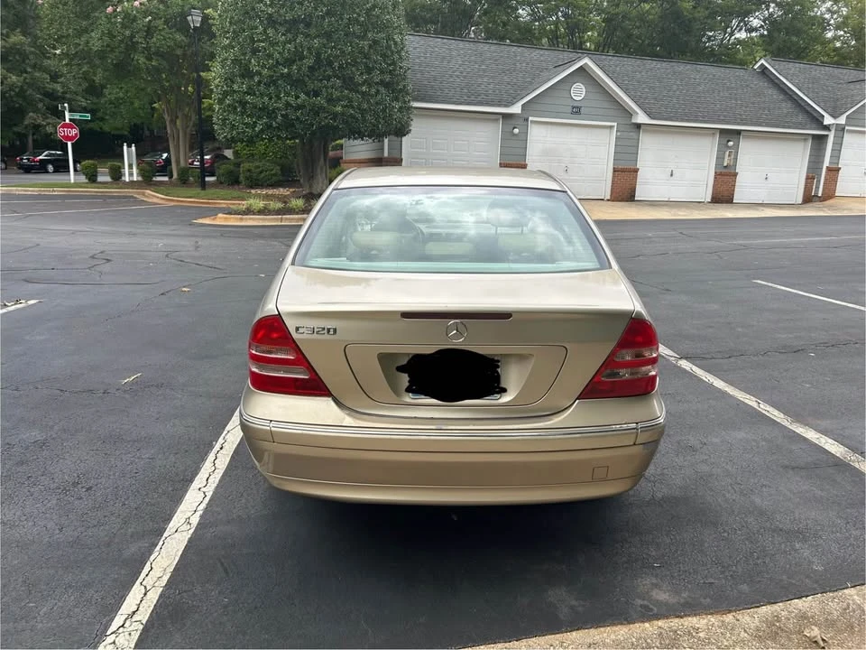 2004 Mercedes-Benz W203 C-Class - Image 5 of 9