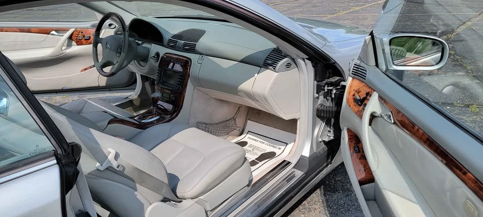 2004 Mercedes-Benz C-Class - Image 13 of 20
