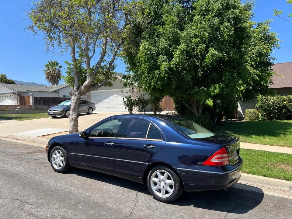 2004 Mercedes-Benz W203 C-Class - Image 3 of 10