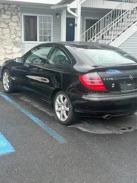 2004 Mercedes-Benz C-Class