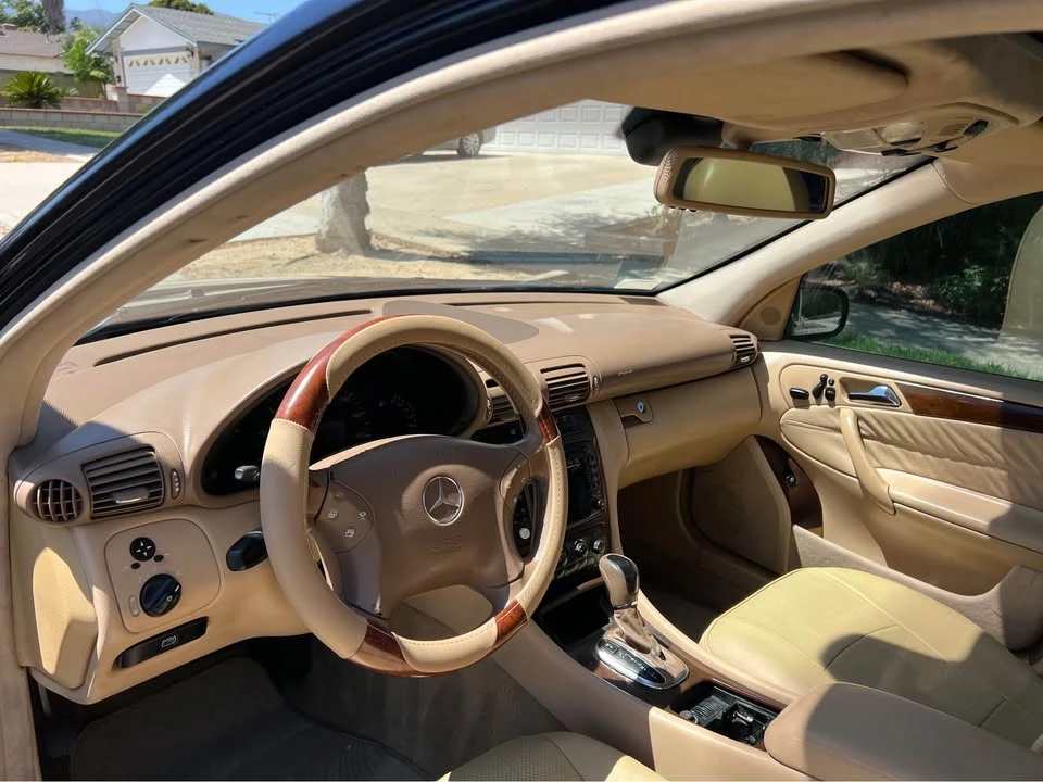 2004 Mercedes-Benz W203 C-Class - Image 6 of 10
