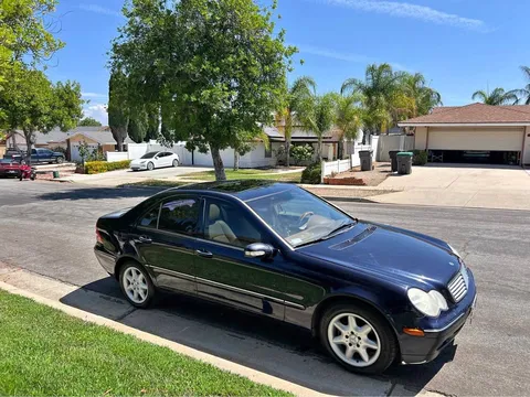 2004 Mercedes-Benz C240