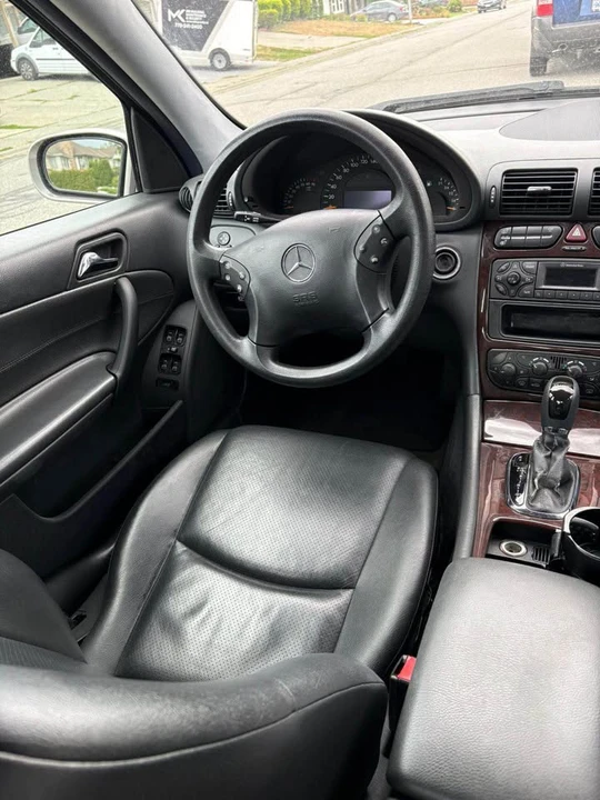 2004 Mercedes-Benz W203 C-Class - Image 17 of 19
