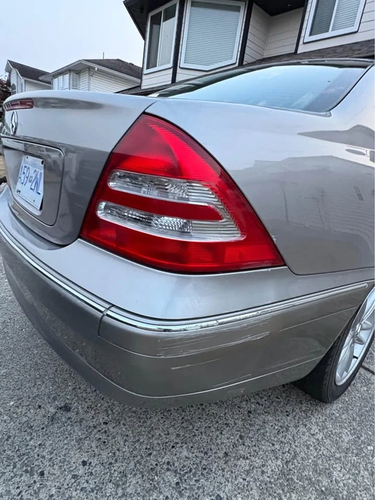 2004 Mercedes-Benz W203 C-Class - Image 11 of 19