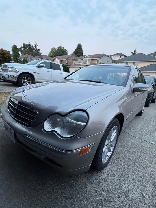 2004 Mercedes-Benz W203 C-Class - Image 9 of 19