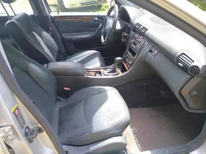 2004 Mercedes-Benz W203 C-Class - Image 5 of 9