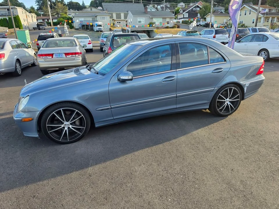 2004 Mercedes-Benz W203 C-Class - Image 2 of 6