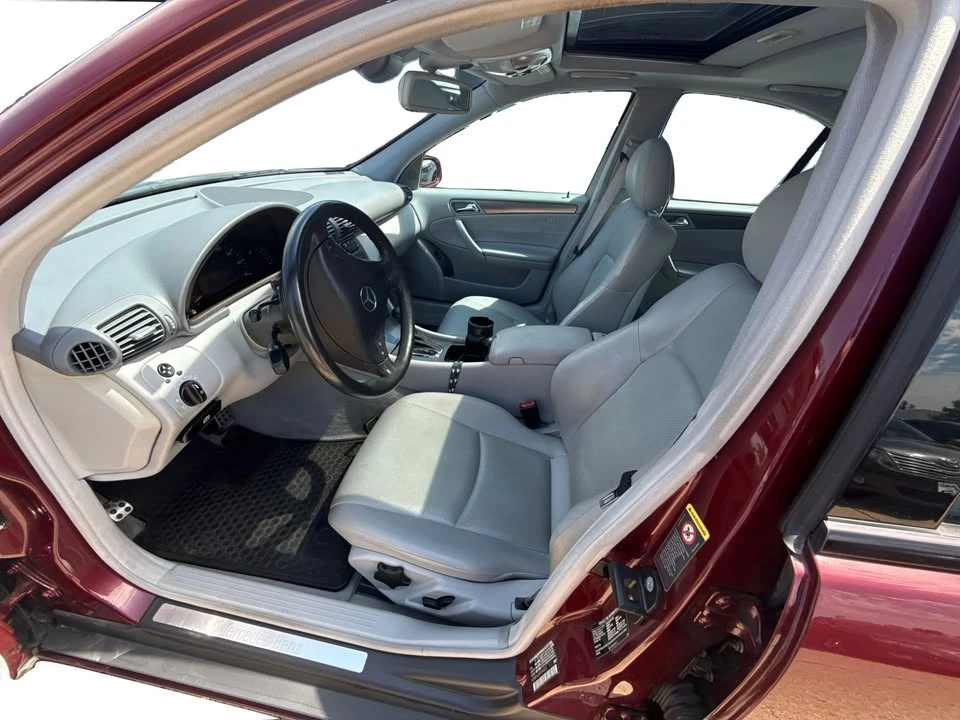 2004 Mercedes-Benz W203 C-Class - Image 9 of 17