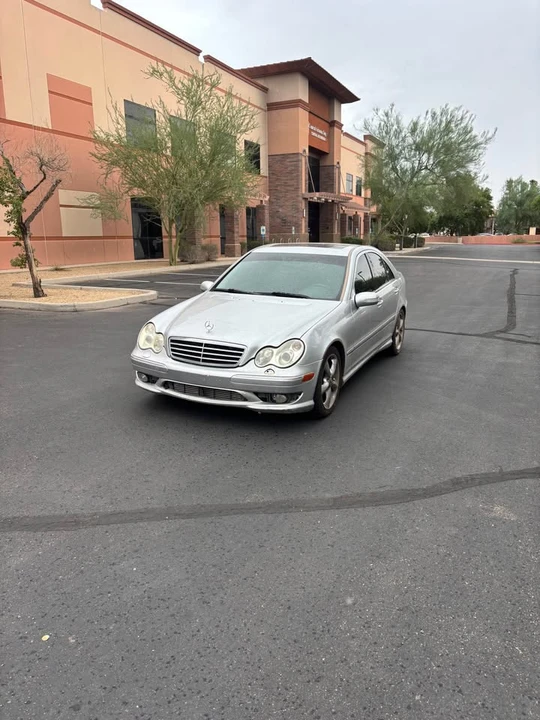 2004 Mercedes-Benz W203 C-Class - Image 2 of 7
