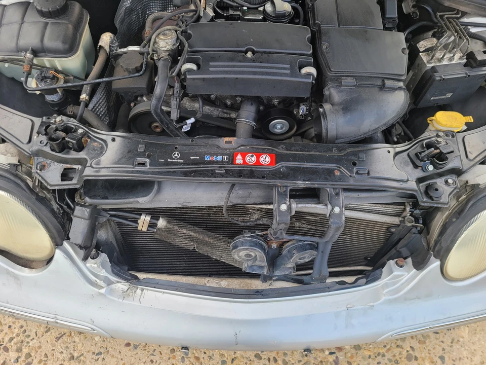 2004 Mercedes-Benz W203 C-Class - Image 20 of 21