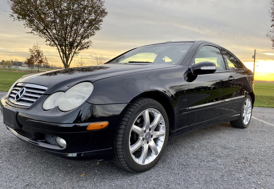 2004 Mercedes-Benz W203 C-Class - Image 8 of 31
