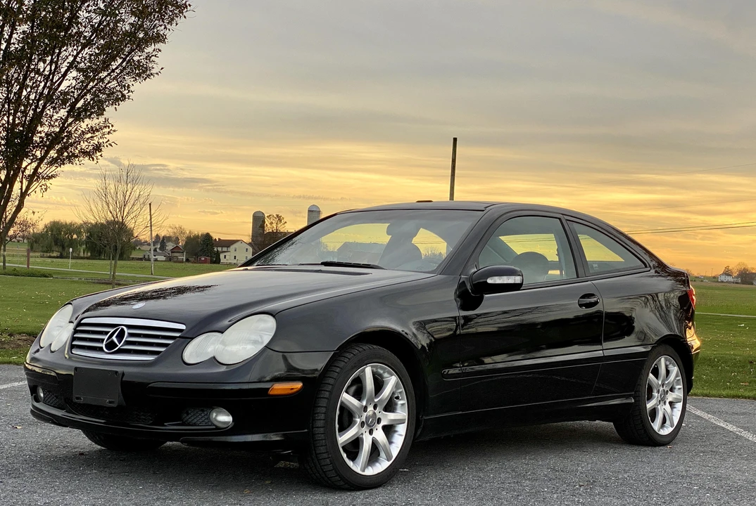 2004 Mercedes-Benz W203 C-Class - Image 10 of 31