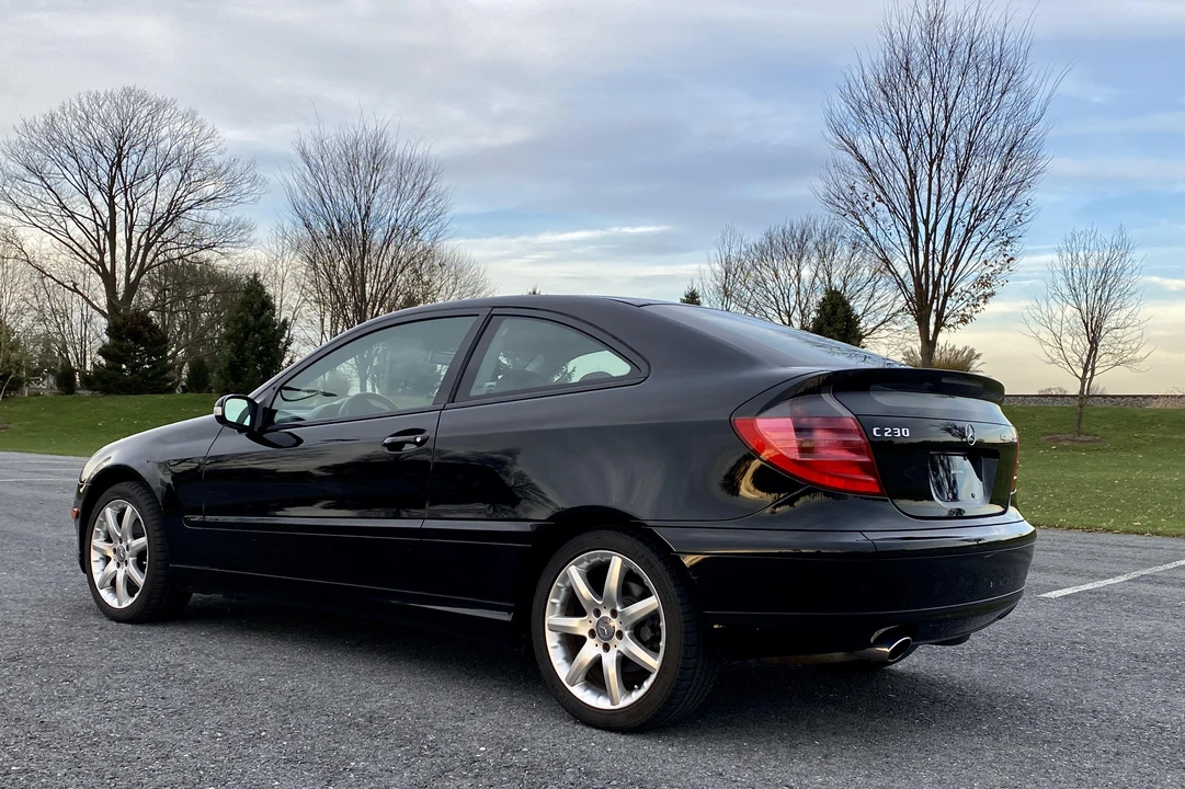 2004 Mercedes-Benz W203 C-Class - Image 16 of 31