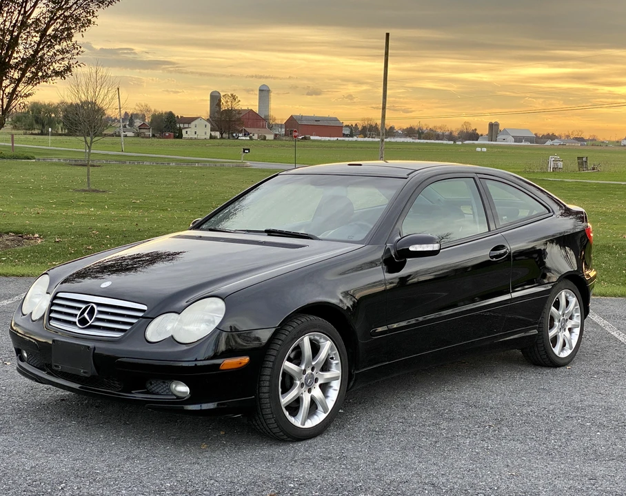 2004 Mercedes-Benz W203 C-Class - Image 9 of 31