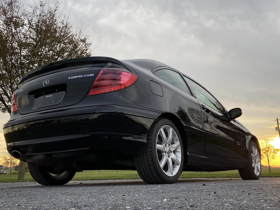 2004 Mercedes-Benz W203 C-Class - Image 25 of 31
