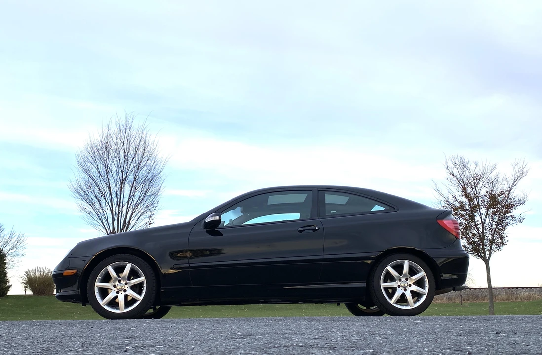 2004 Mercedes-Benz W203 C-Class - Image 14 of 31