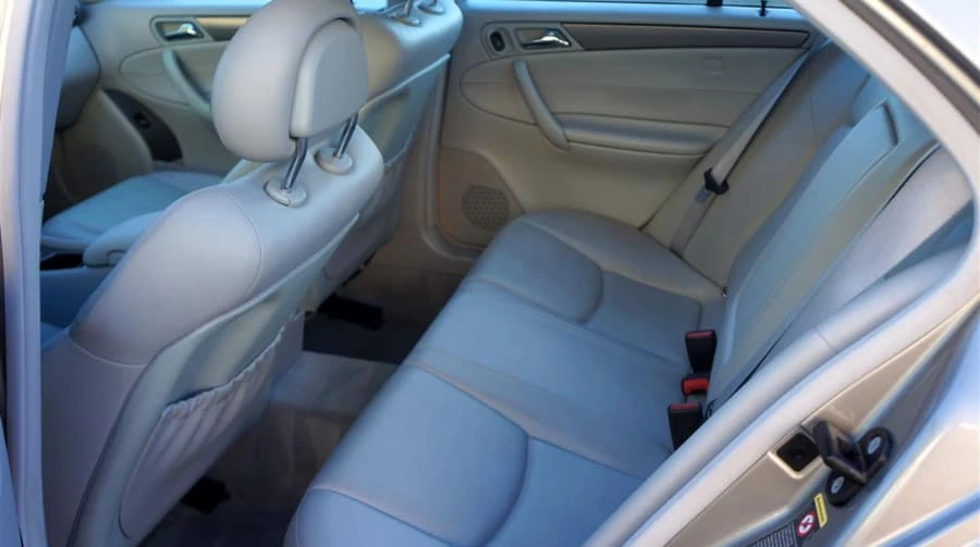 2004 Mercedes-Benz W203 C-Class - Image 6 of 12