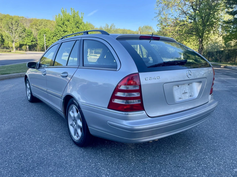 2004 Mercedes-Benz W203 C-Class - Image 25 of 31
