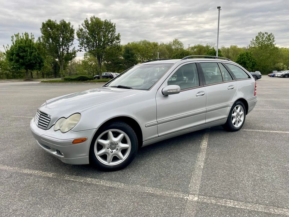 2004 Mercedes-Benz W203 C-Class - Image 7 of 31