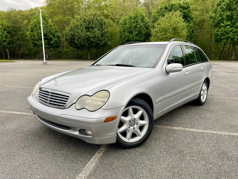 2004 Mercedes-Benz W203 C-Class - Image 5 of 31