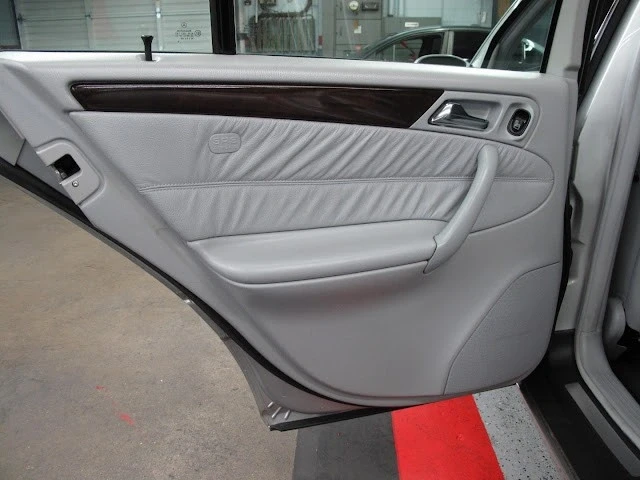 2004 Mercedes-Benz W203 C-Class - Image 16 of 21
