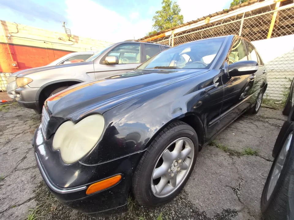 2004 Mercedes-Benz W203 C-Class - Image 4 of 6