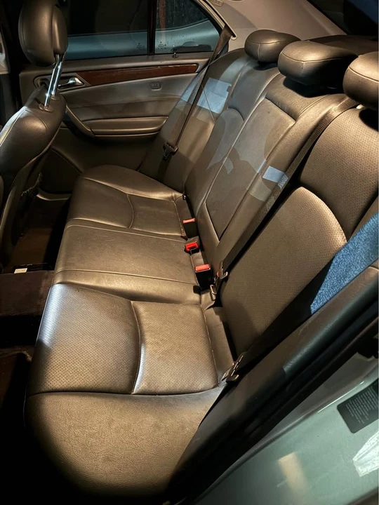 2004 Mercedes-Benz W203 C-Class - Image 12 of 20