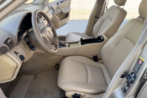 2004 Mercedes-Benz W203 C-Class - Image 4 of 7